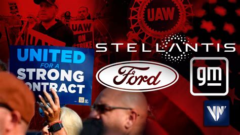 Trabajadores de General Motors, Ford y Stellantis van a huelga al mismo tiempo por primera vez en la historia de EE.UU.